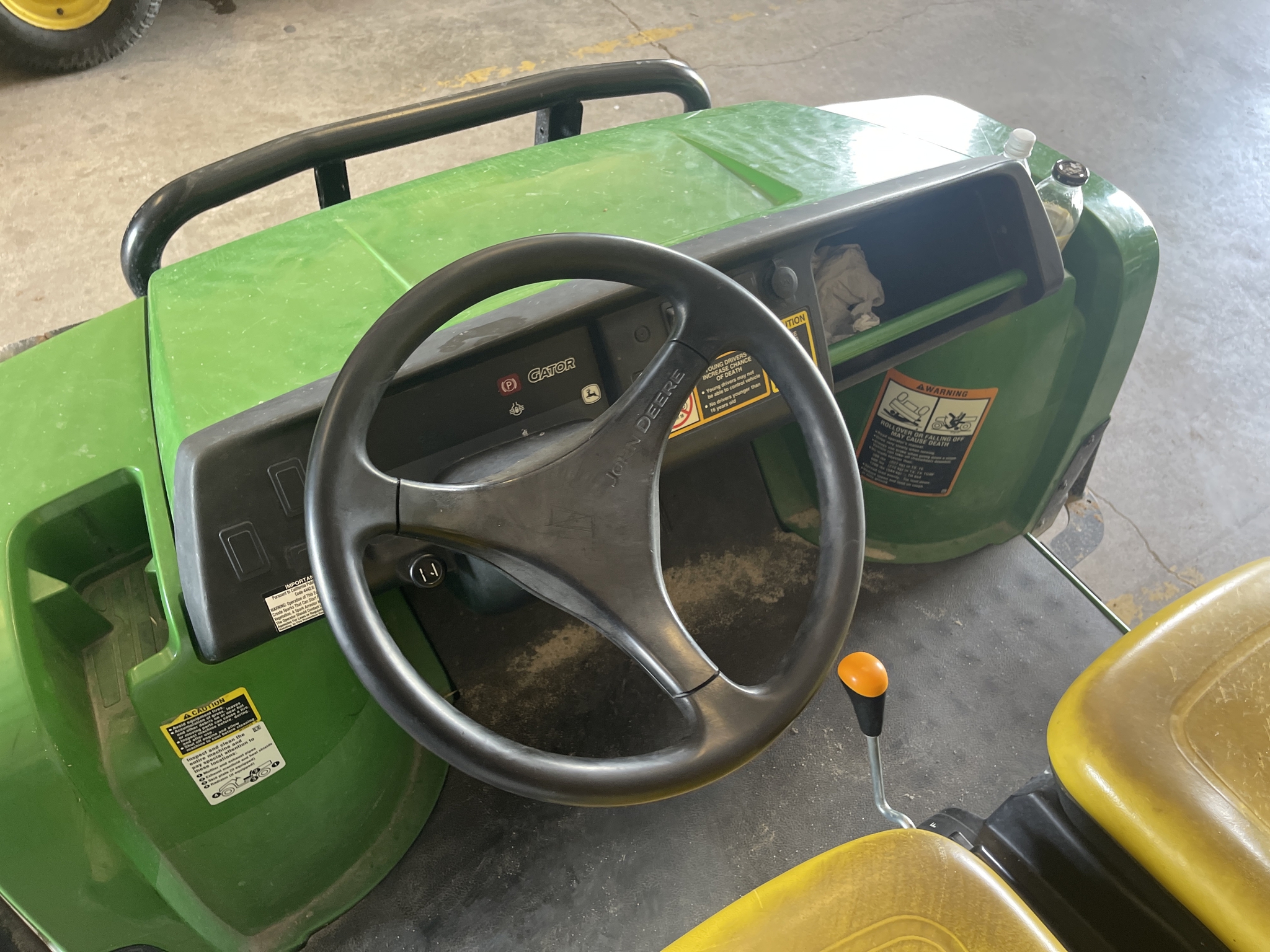2021 John Deere Tx Turf Image 13