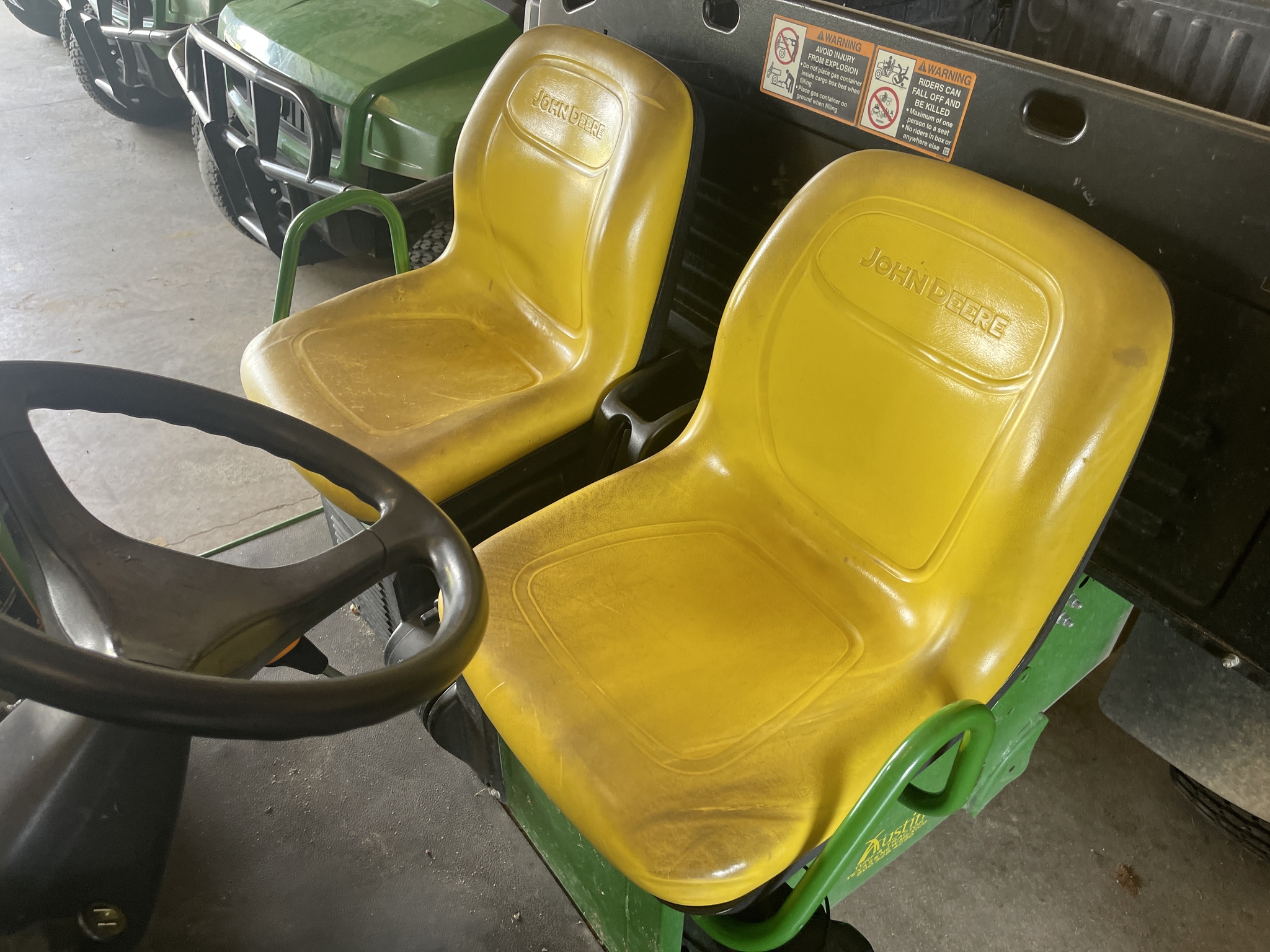 2021 John Deere Tx Turf Image 11