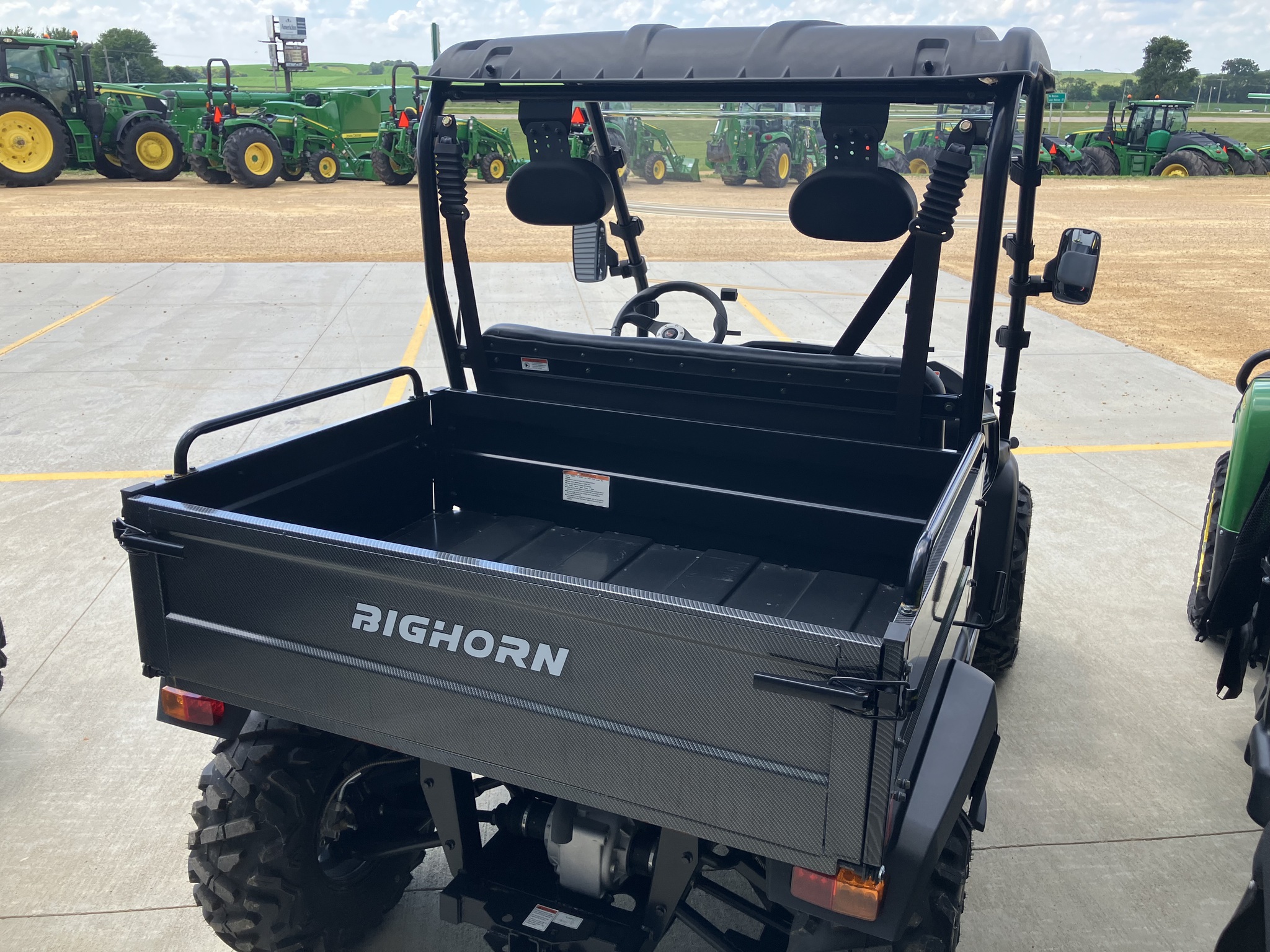 2024 Bighorn 450 VXL-T Image 4