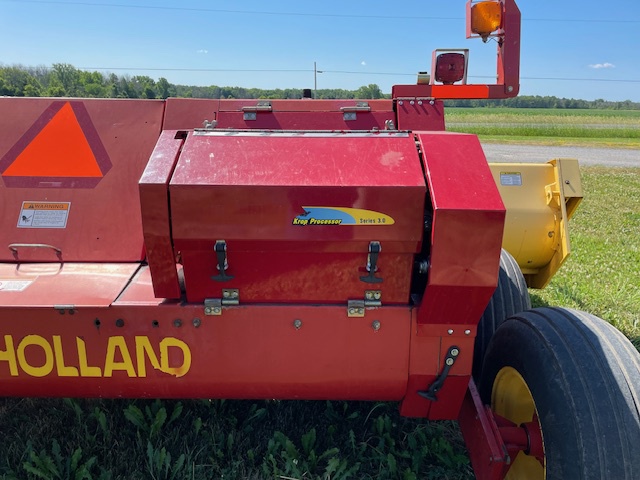New Holland FP 230 Image 5