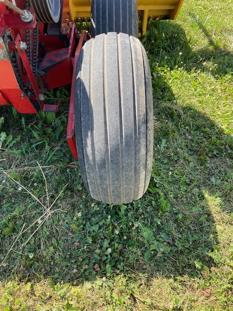 New Holland FP 230 Image 13