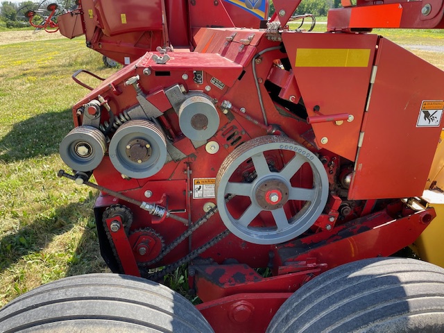 New Holland FP 230 Image 7