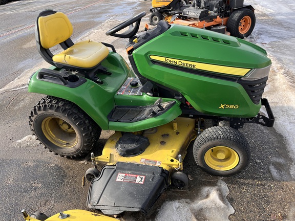 2017 John Deere X580 - Photo4