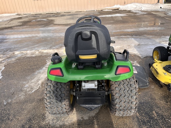 2017 John Deere X580 - Photo6