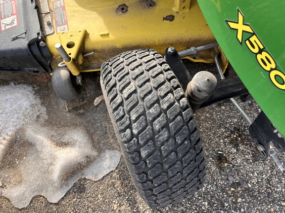 2017 John Deere X580 - Photo10