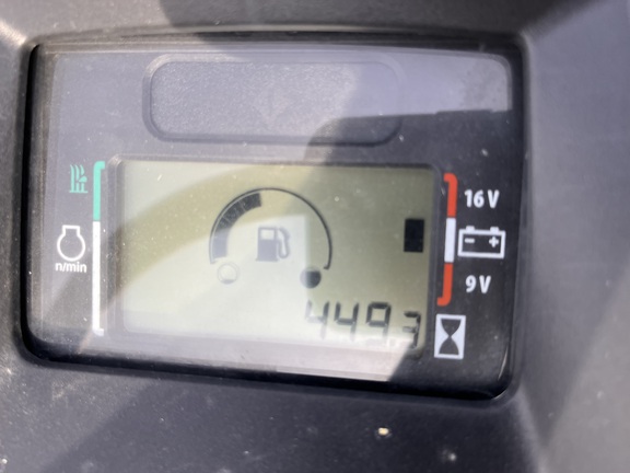 2017 John Deere X580 - Photo16