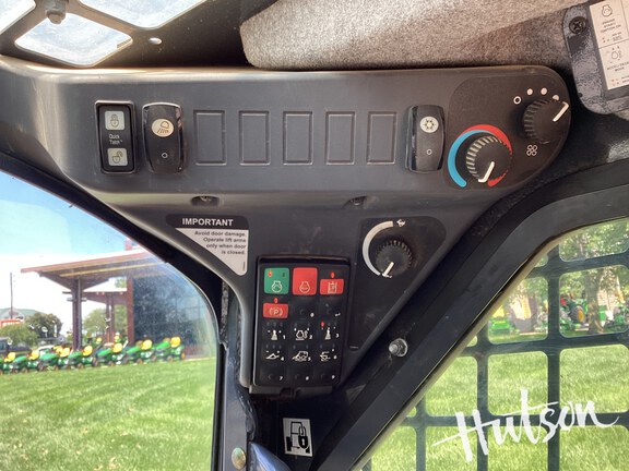 Photo of 2024 John Deere 317G