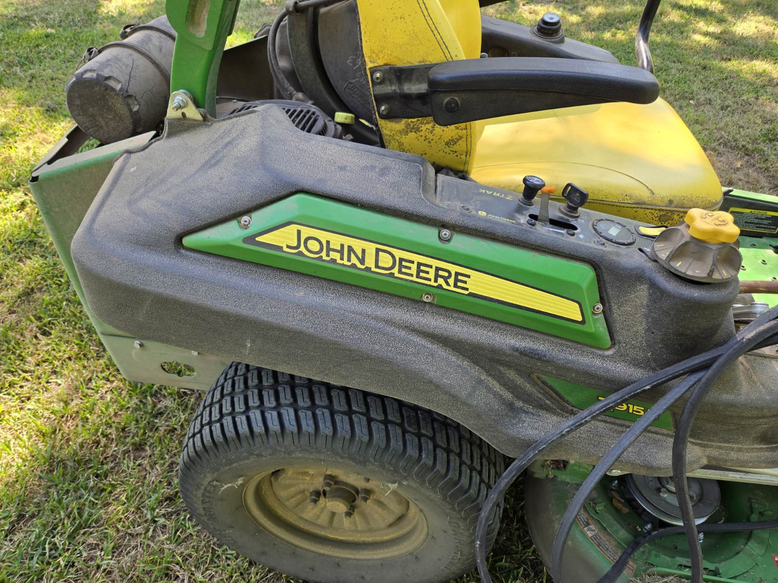 2017 John Deere Z915E Image 6