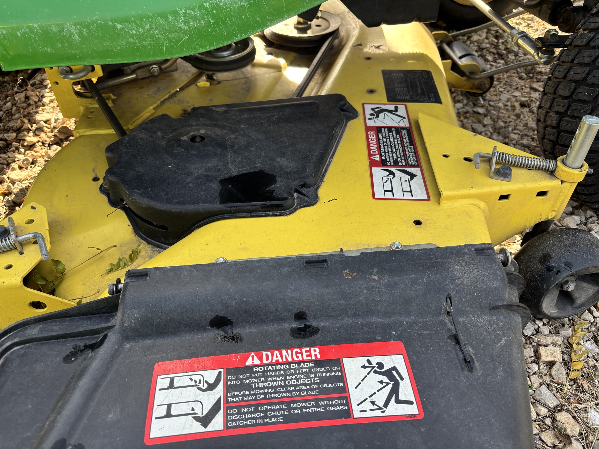 2011 John Deere X540 at Heritage Tractor in Mendota, IL