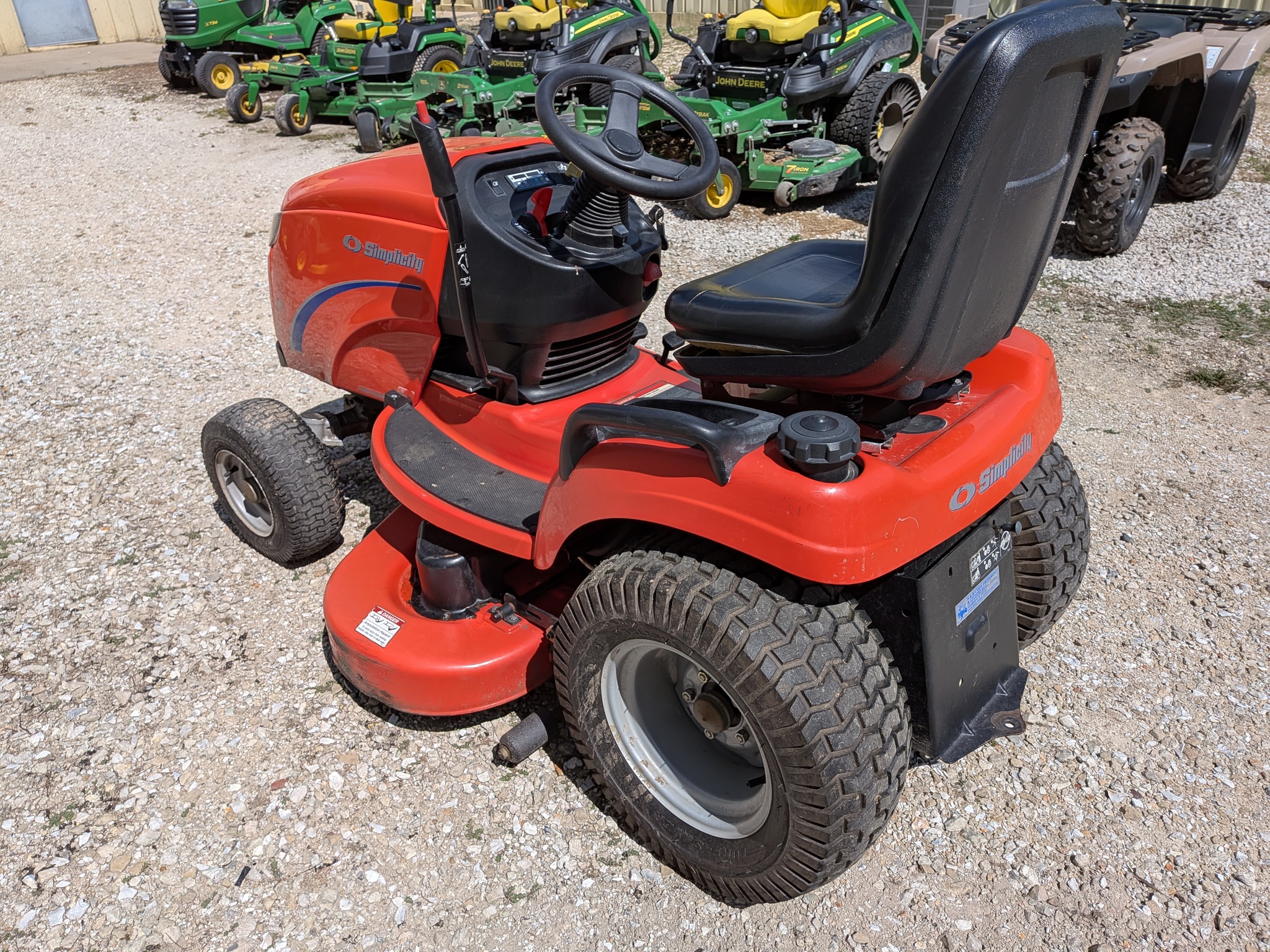  2012 Simplicity Conquest 23 at Heritage Tractor in Galesburg, IL
