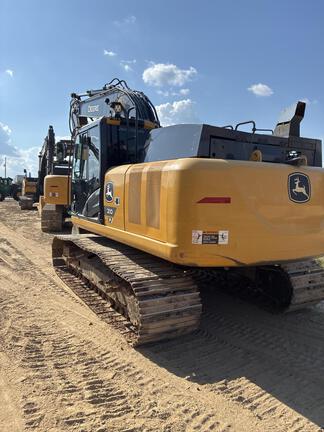 2023 John Deere 210 P