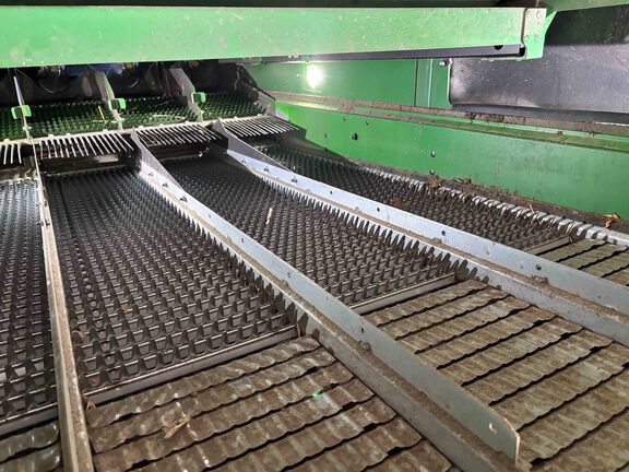 Used 2024 John Deere S770 Combines at Koenig Equipment in Urbana, OH - Photo24