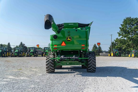 Used 2024 John Deere S770 Combines at Koenig Equipment in Urbana, OH - Photo3