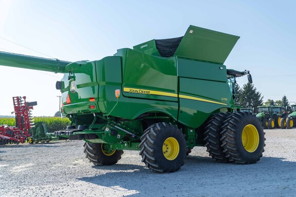 Used 2024 John Deere S770 Combines at Koenig Equipment in Urbana, OH - Photo4