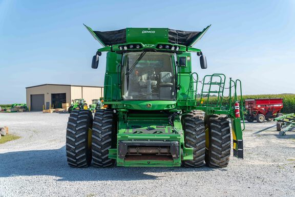 Used 2024 John Deere S770 Combines at Koenig Equipment in Urbana, OH - Photo8