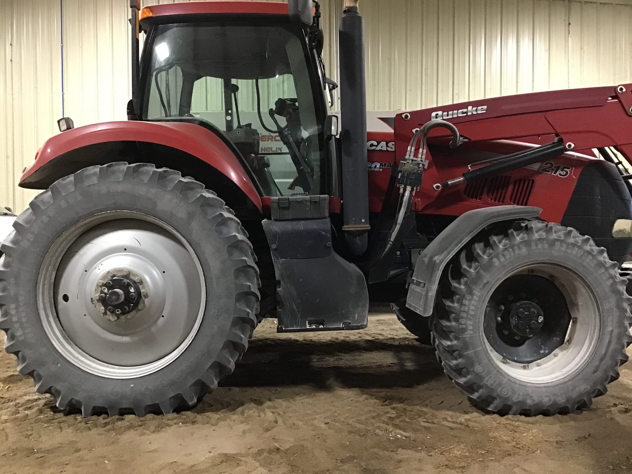 2008 Case IH Magnum 215 Image 1