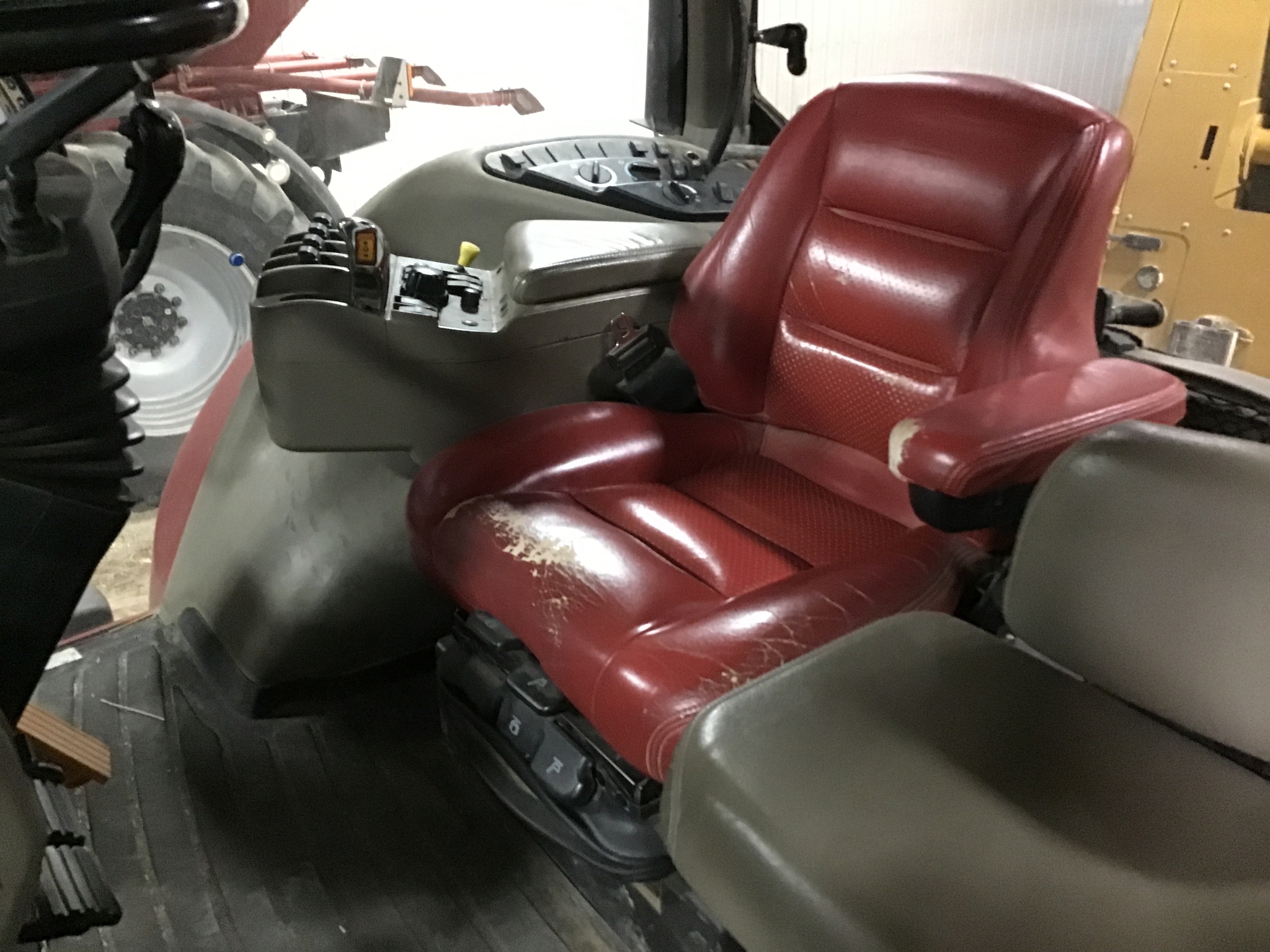 2008 Case IH Magnum 215 Image 8