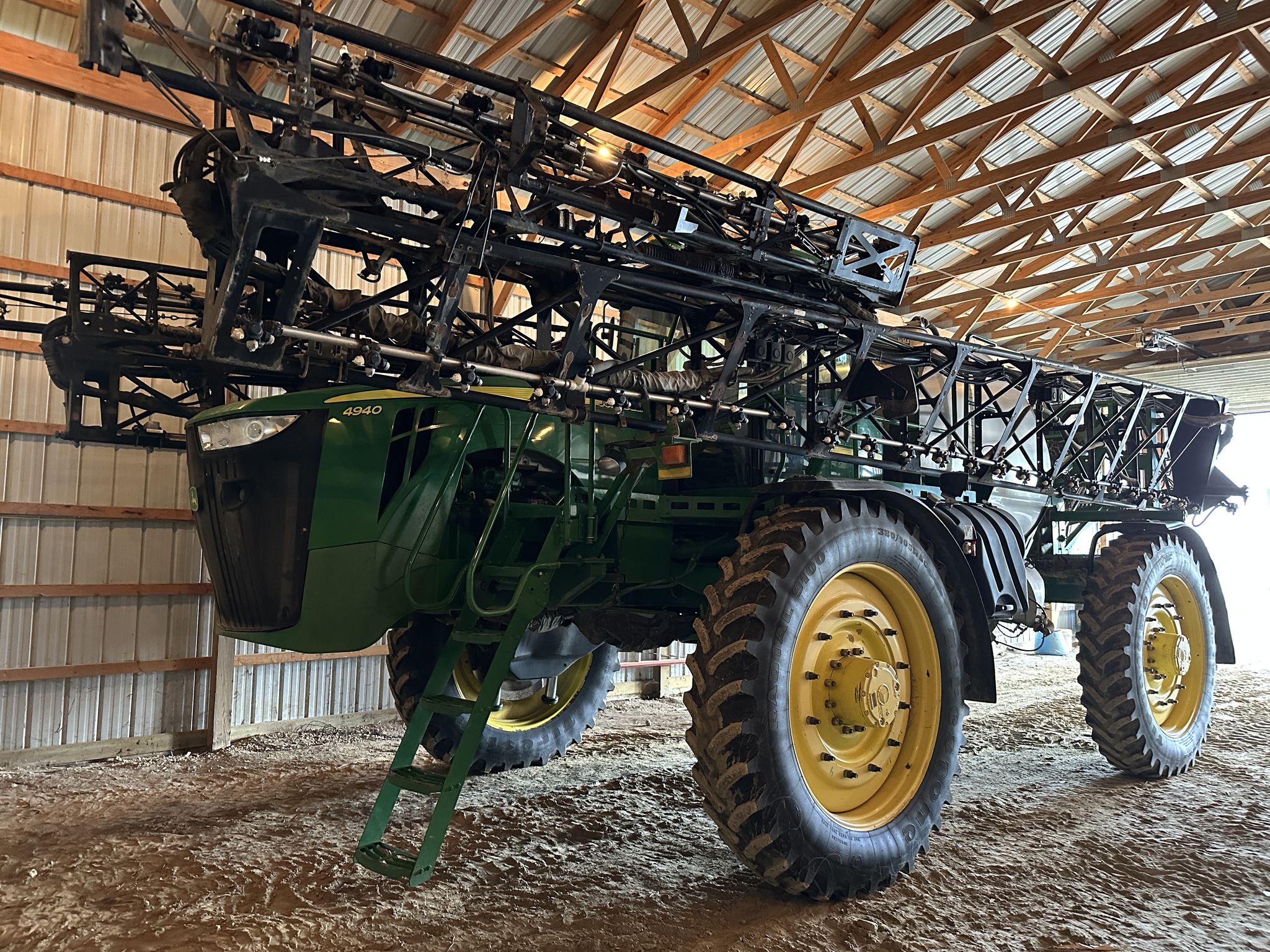 2014 John Deere 4940 Image 23
