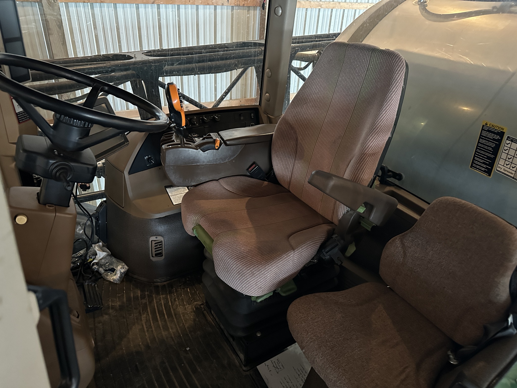 2014 John Deere 4940 Image 11