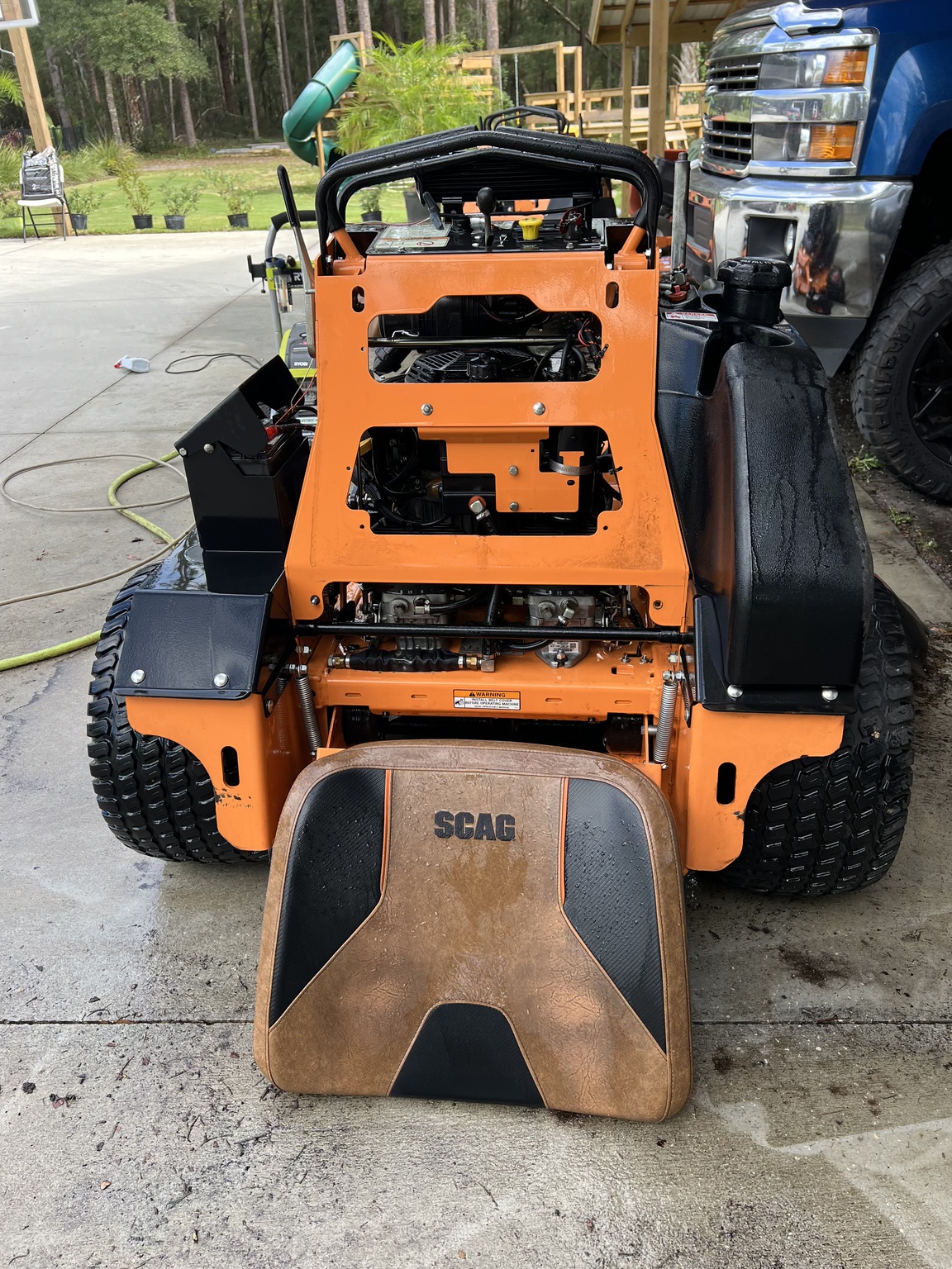 2023 Scag SVRII61V-38F Image 3
