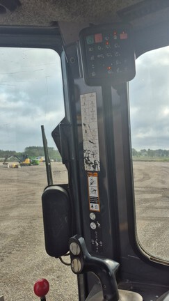 2018 John Deere 700K