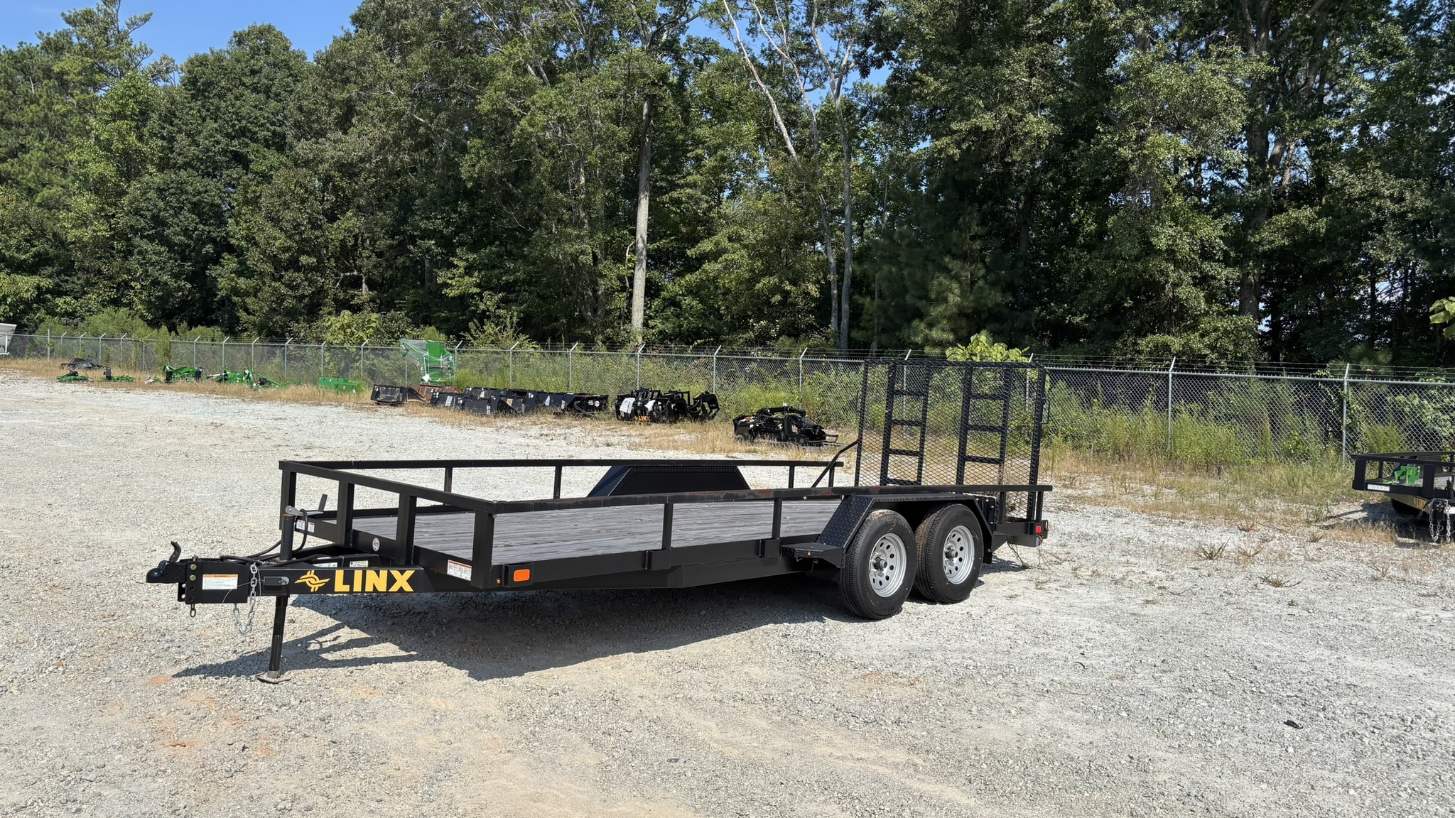 Linx EQ07018-TS Image 3