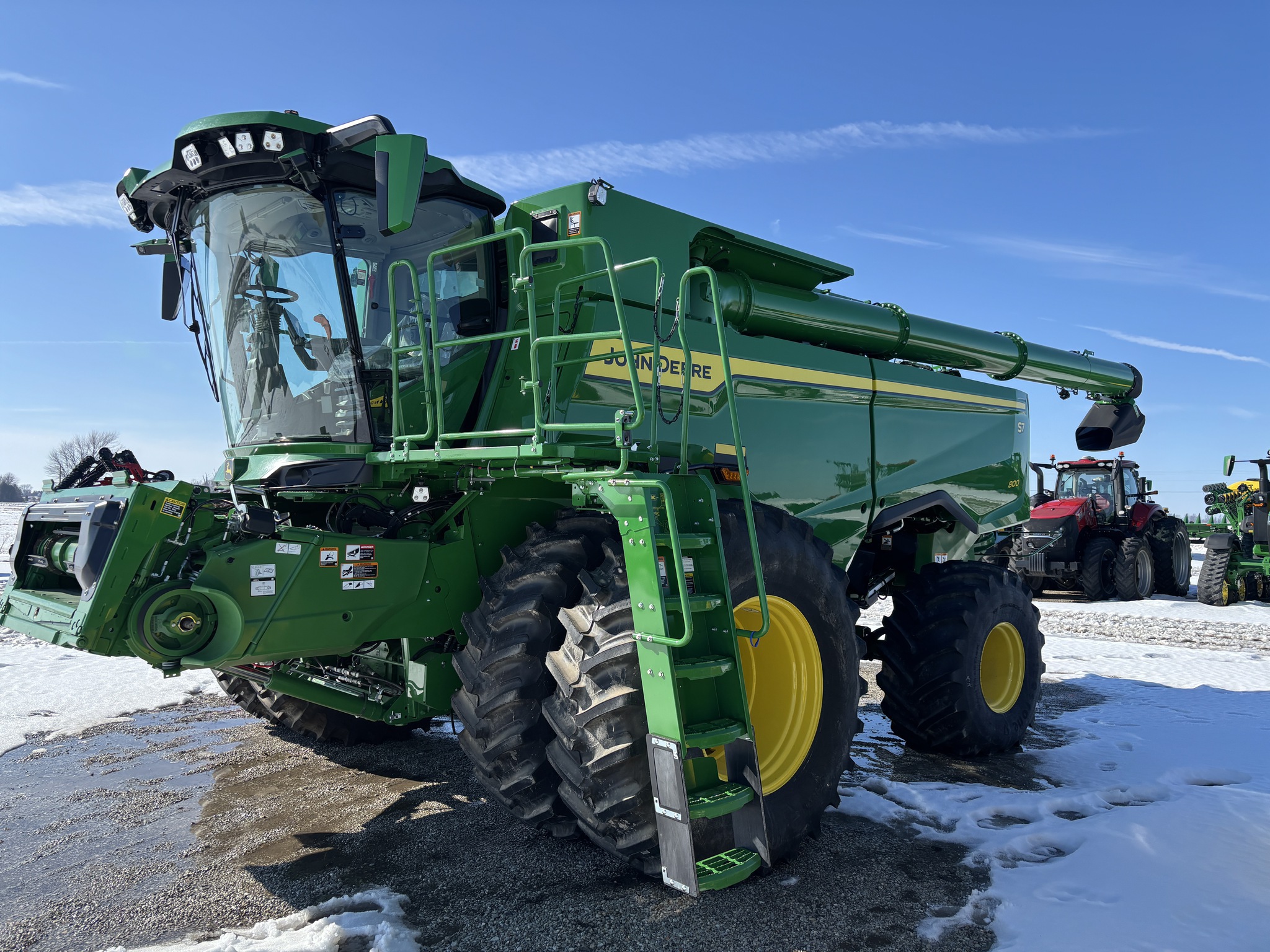 Used 2025 John Deere S7 800 Combines at Koenig Equipment in Greensburg, IN - PhotoXL0