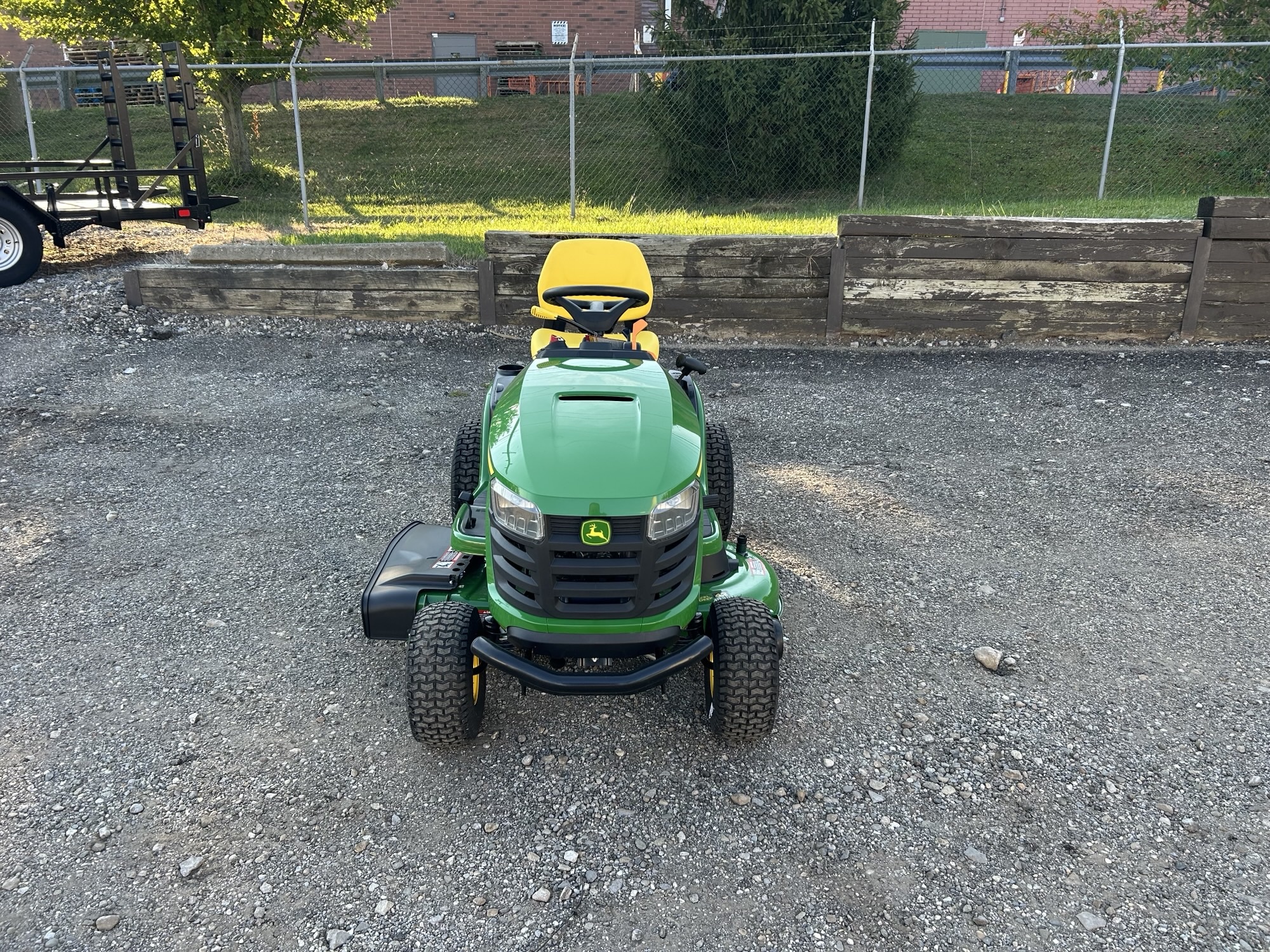 2025 John Deere S220 Image 2