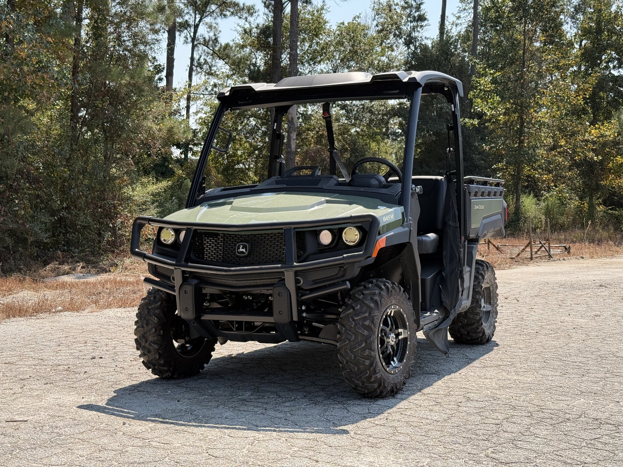 2025 John Deere XUV845M Image 1