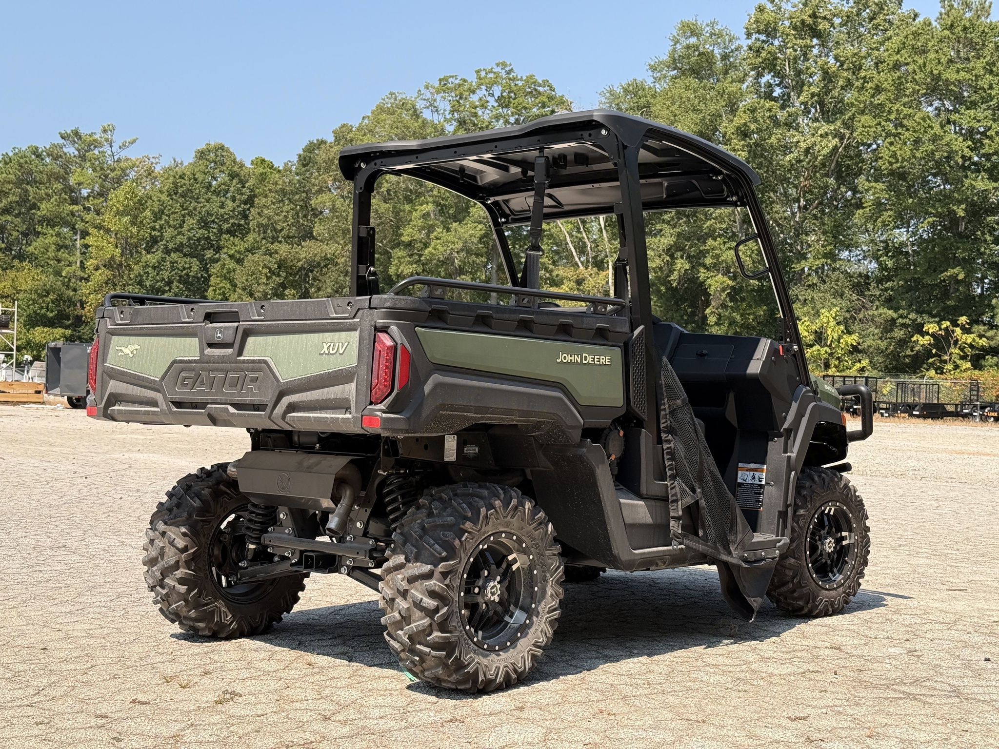 2025 John Deere XUV845M Image 6