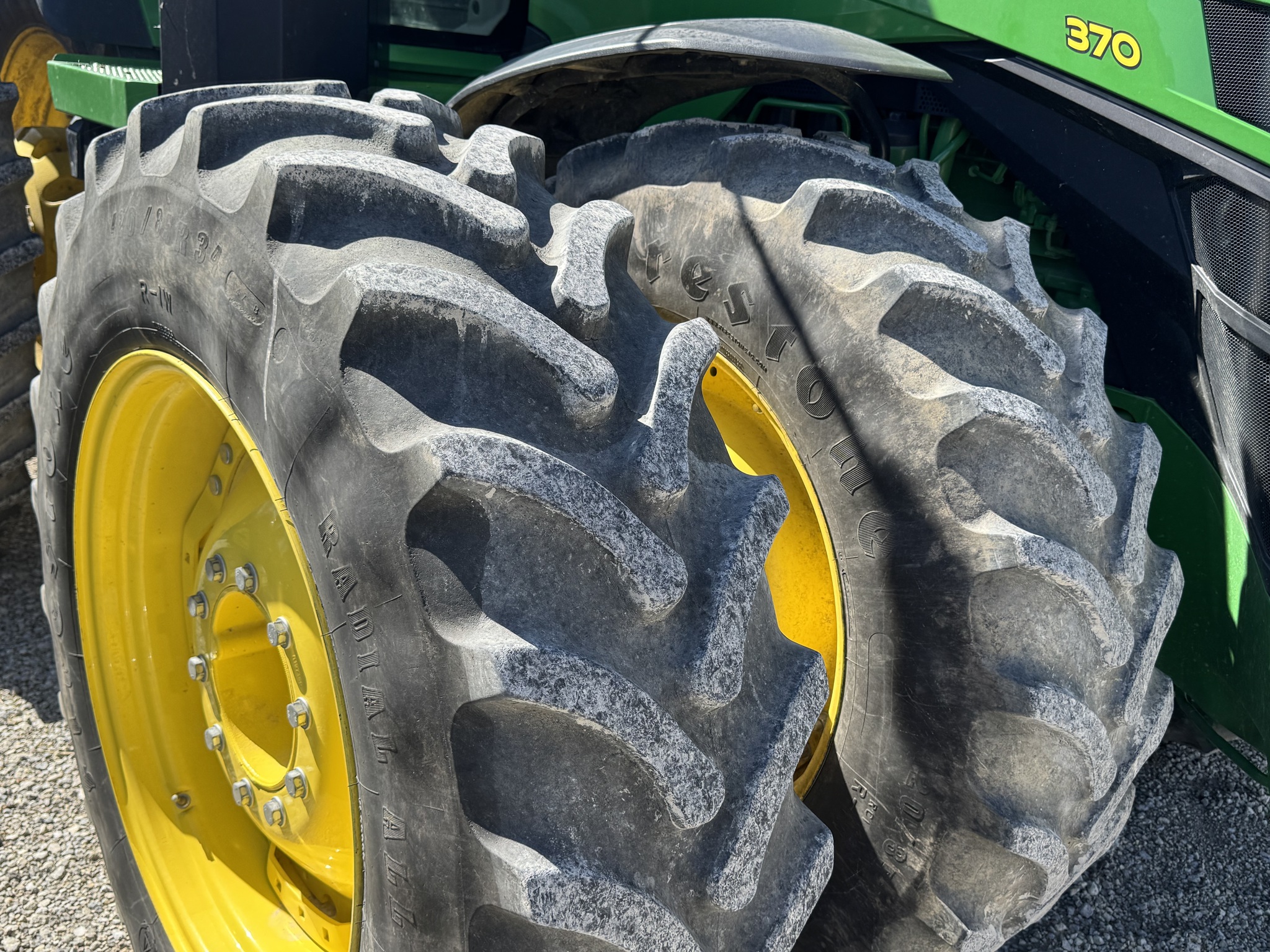 2023 John Deere 8R 370 Image 5