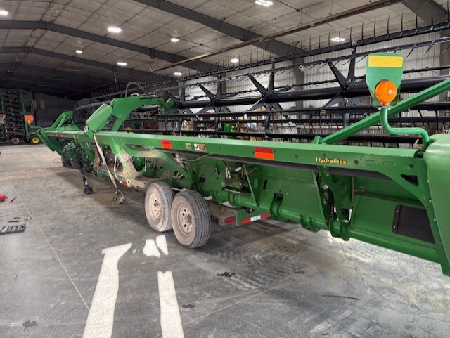 2013 John Deere 640FD Image 4