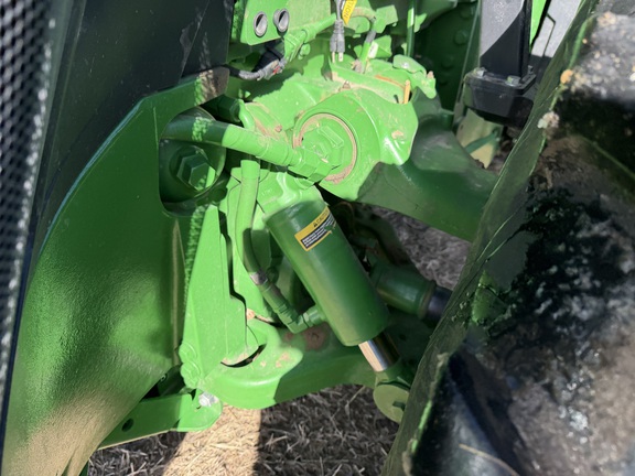 2025 John Deere 8R 340 - Photo11