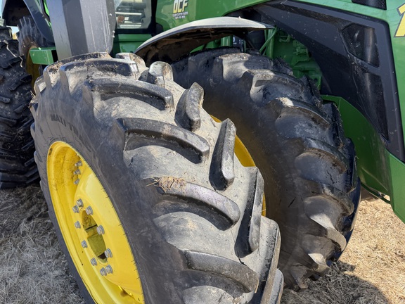 2025 John Deere 8R 340 - Photo12