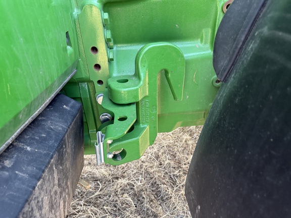 2025 John Deere 8R 340 - Photo14