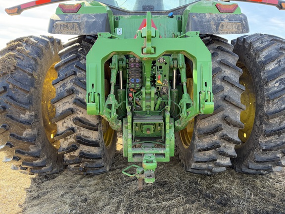 2025 John Deere 8R 340 - Photo23