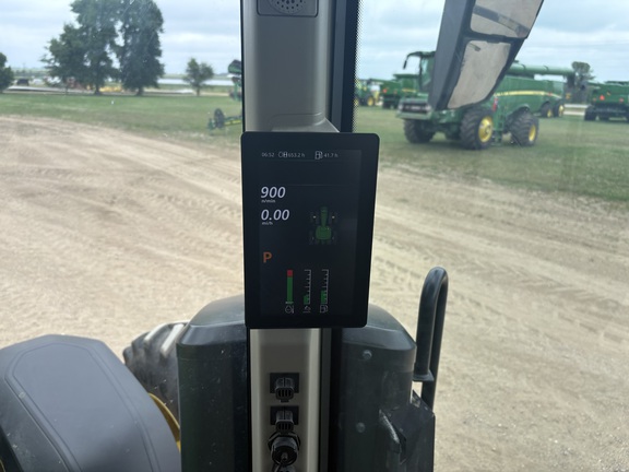 2025 John Deere 8R 340 - Photo22