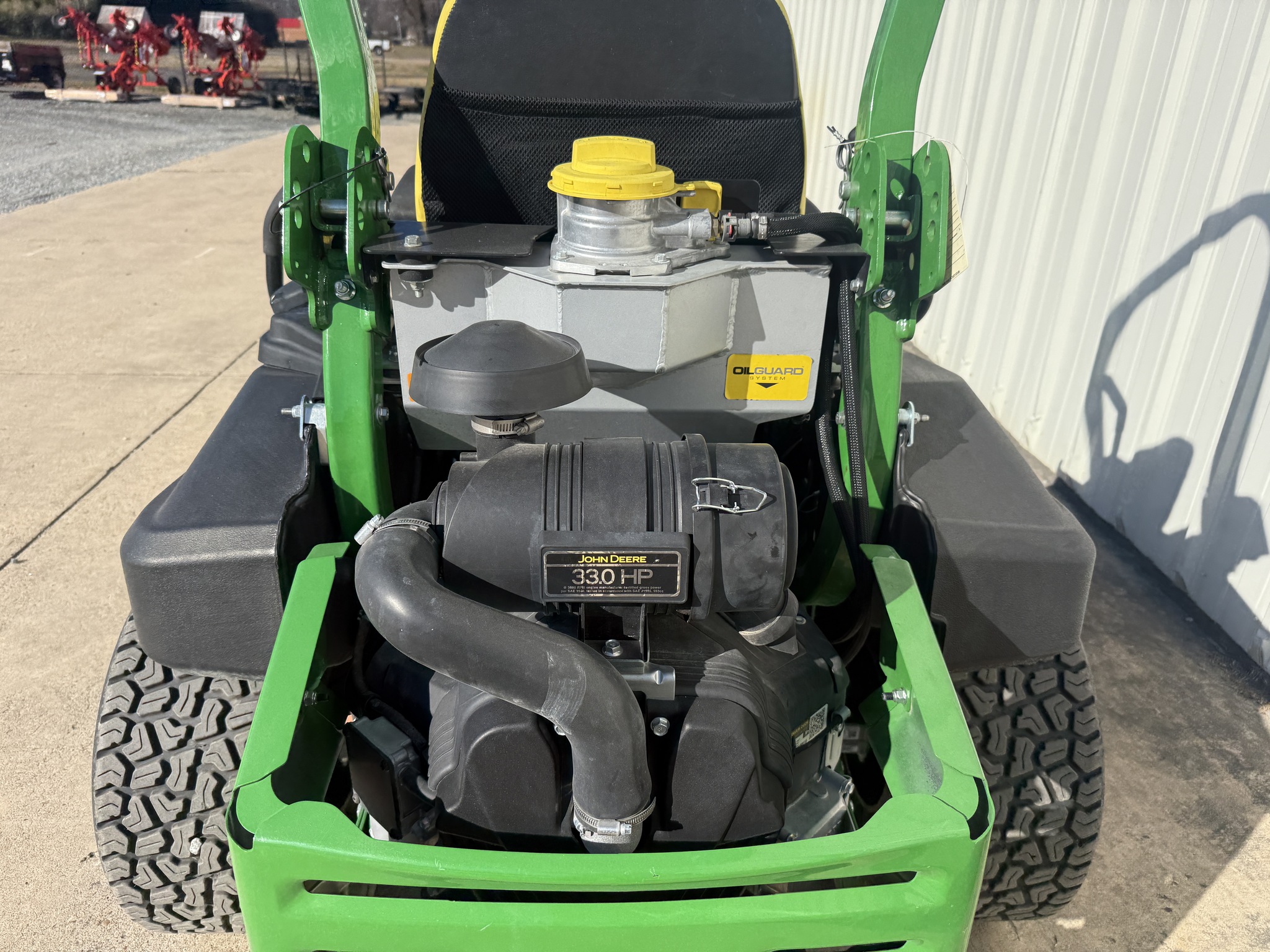 2025 John Deere Z965M Image 4