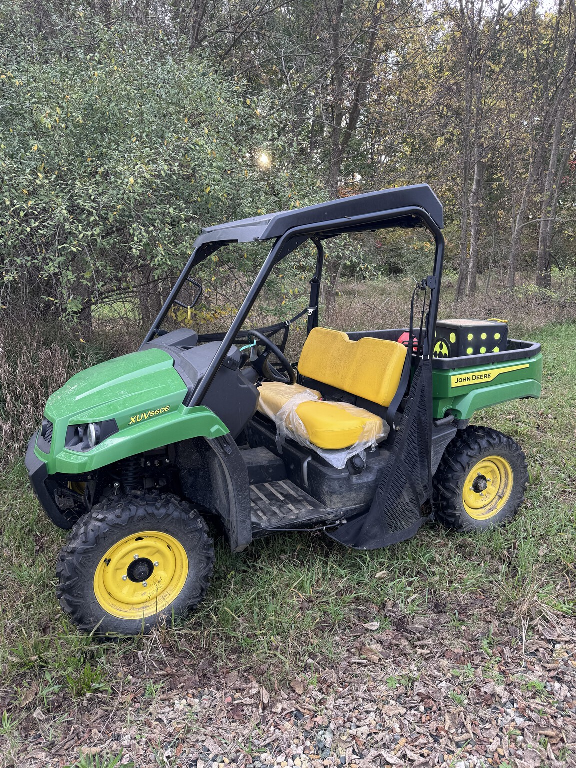 2022 John Deere XUV 560E Image 1