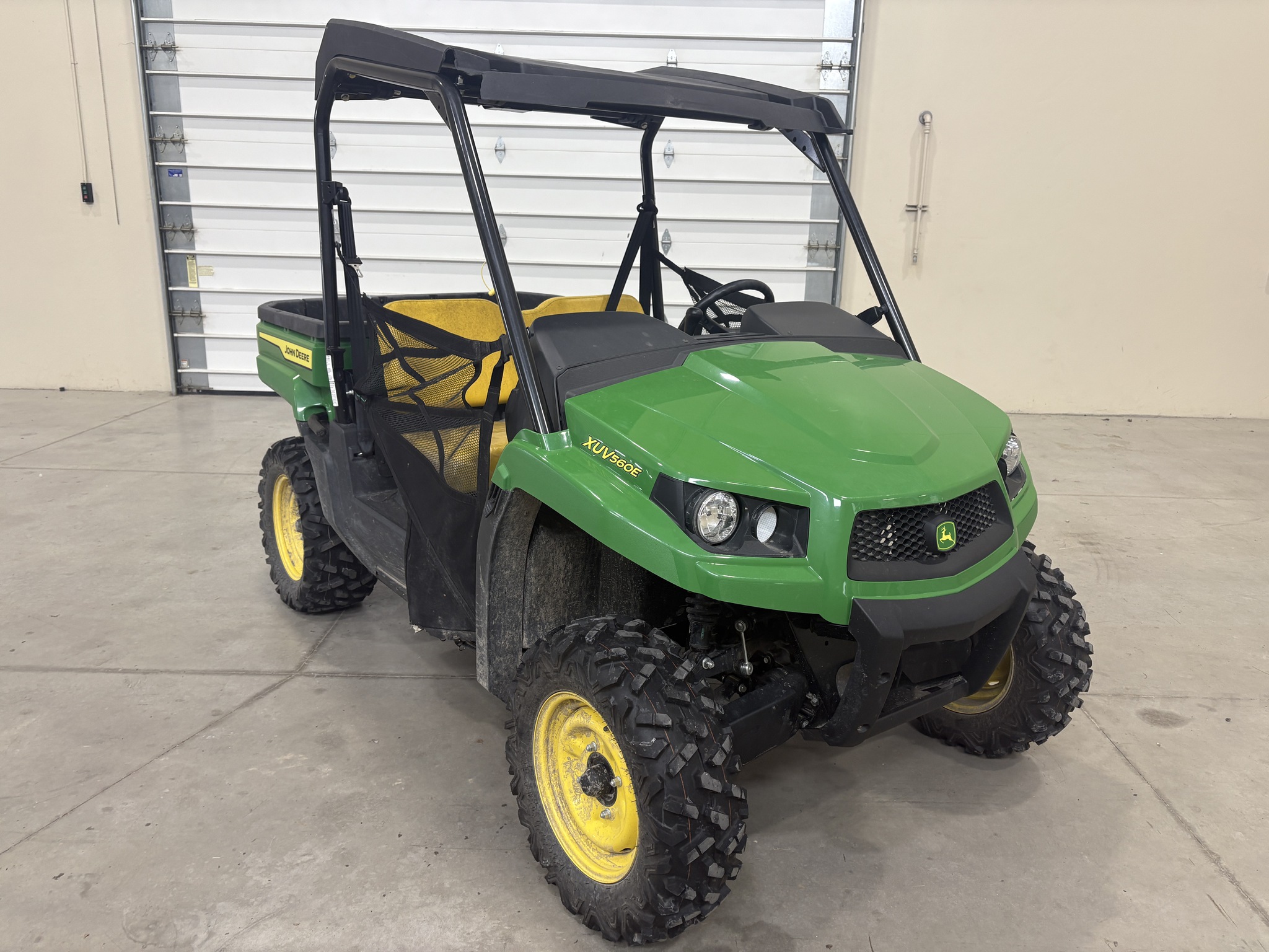 2022 John Deere XUV 560E Image 1