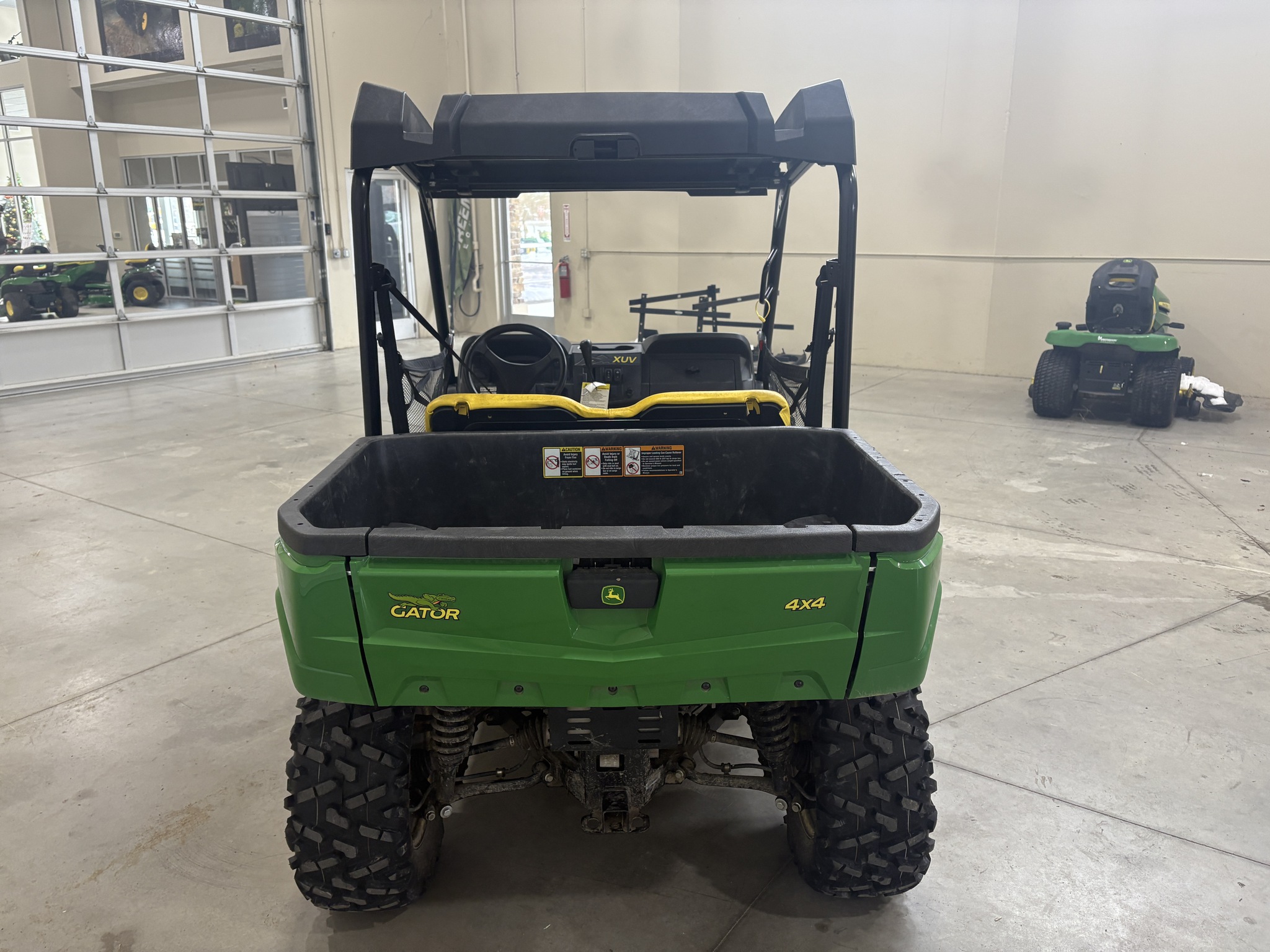 2022 John Deere XUV 560E Image 4