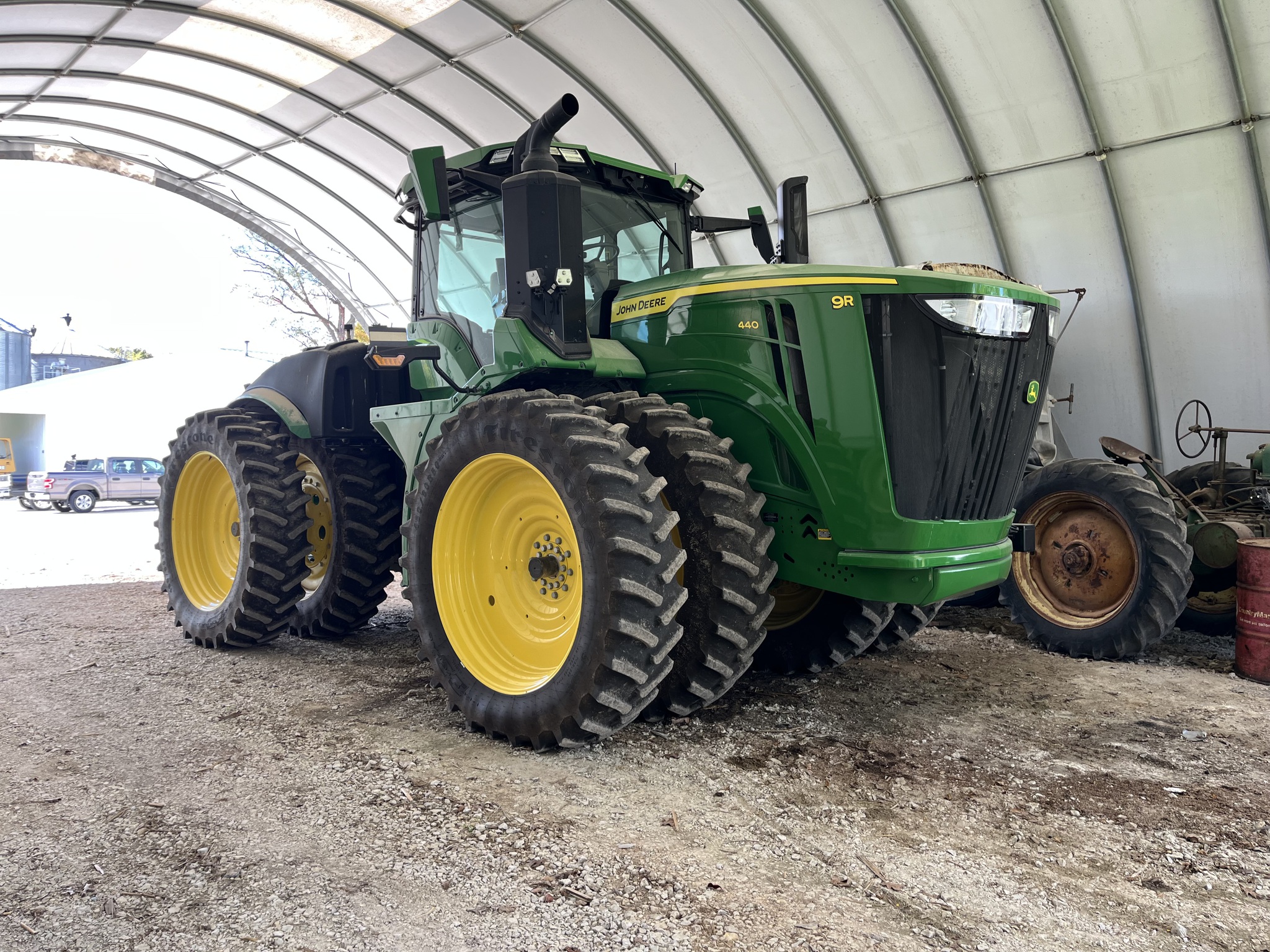 Used 2024 John Deere 9R 440 Articulated 4WD Tractors at Koenig Equipment in Greensburg, IN - PhotoXL2