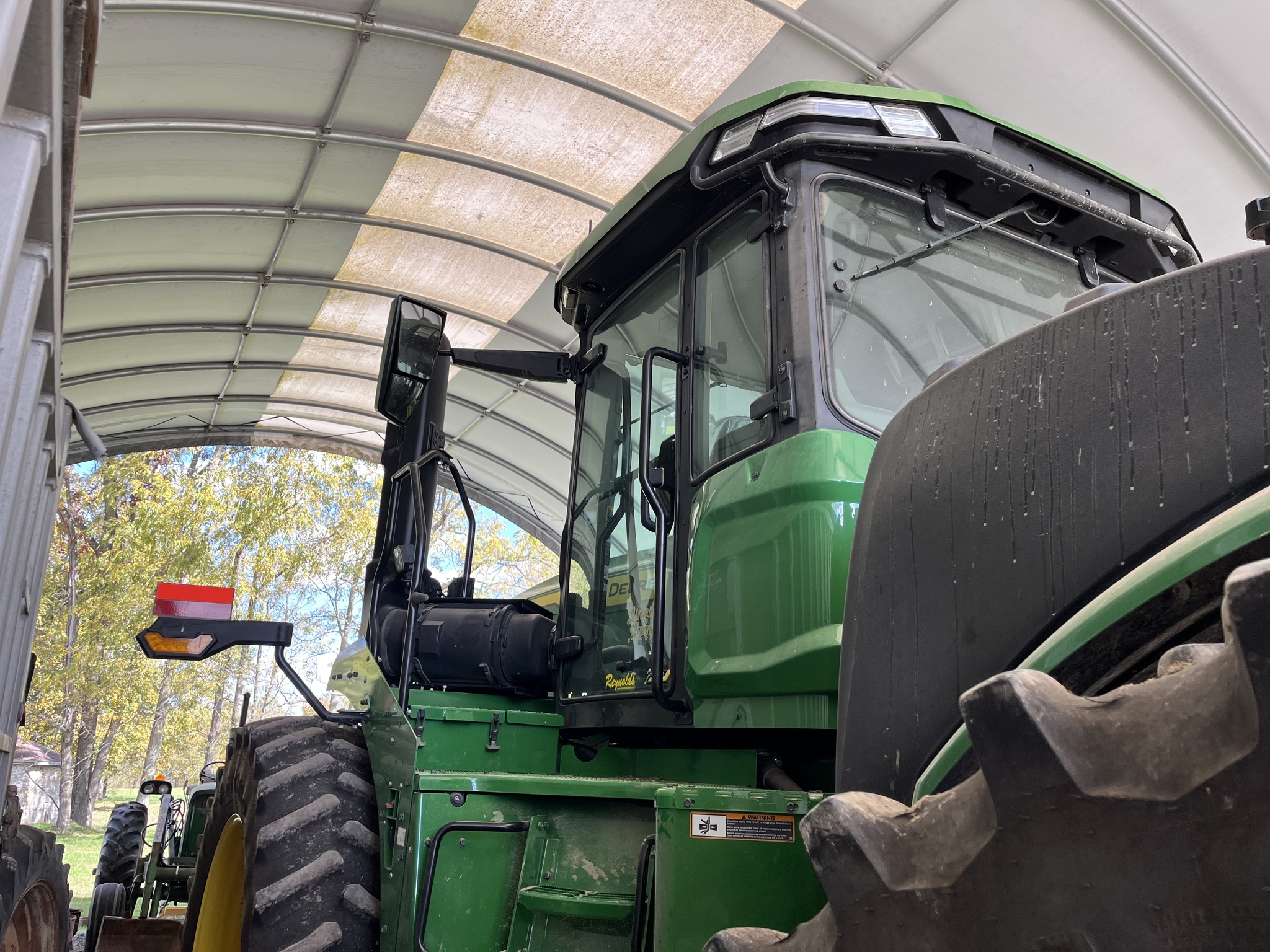 Used 2024 John Deere 9R 440 Articulated 4WD Tractors at Koenig Equipment in Greensburg, IN - PhotoXL6