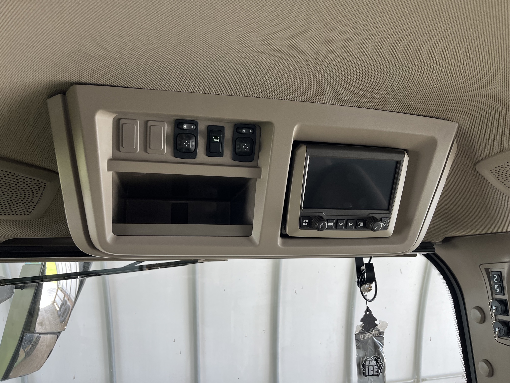 Used 2024 John Deere 9R 440 Articulated 4WD Tractors at Koenig Equipment in Greensburg, IN - PhotoXL13