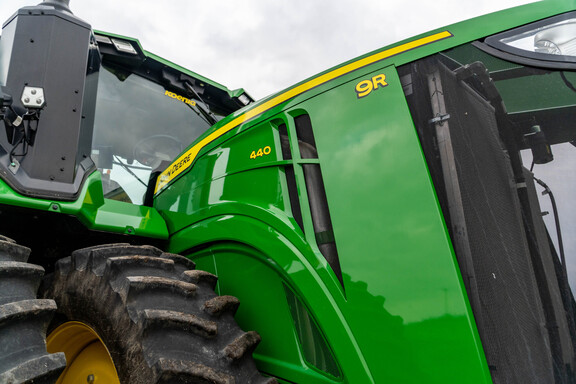 Used 2024 John Deere 9R 440 Articulated 4WD Tractors at Koenig Equipment in Greensburg, IN - Photo21
