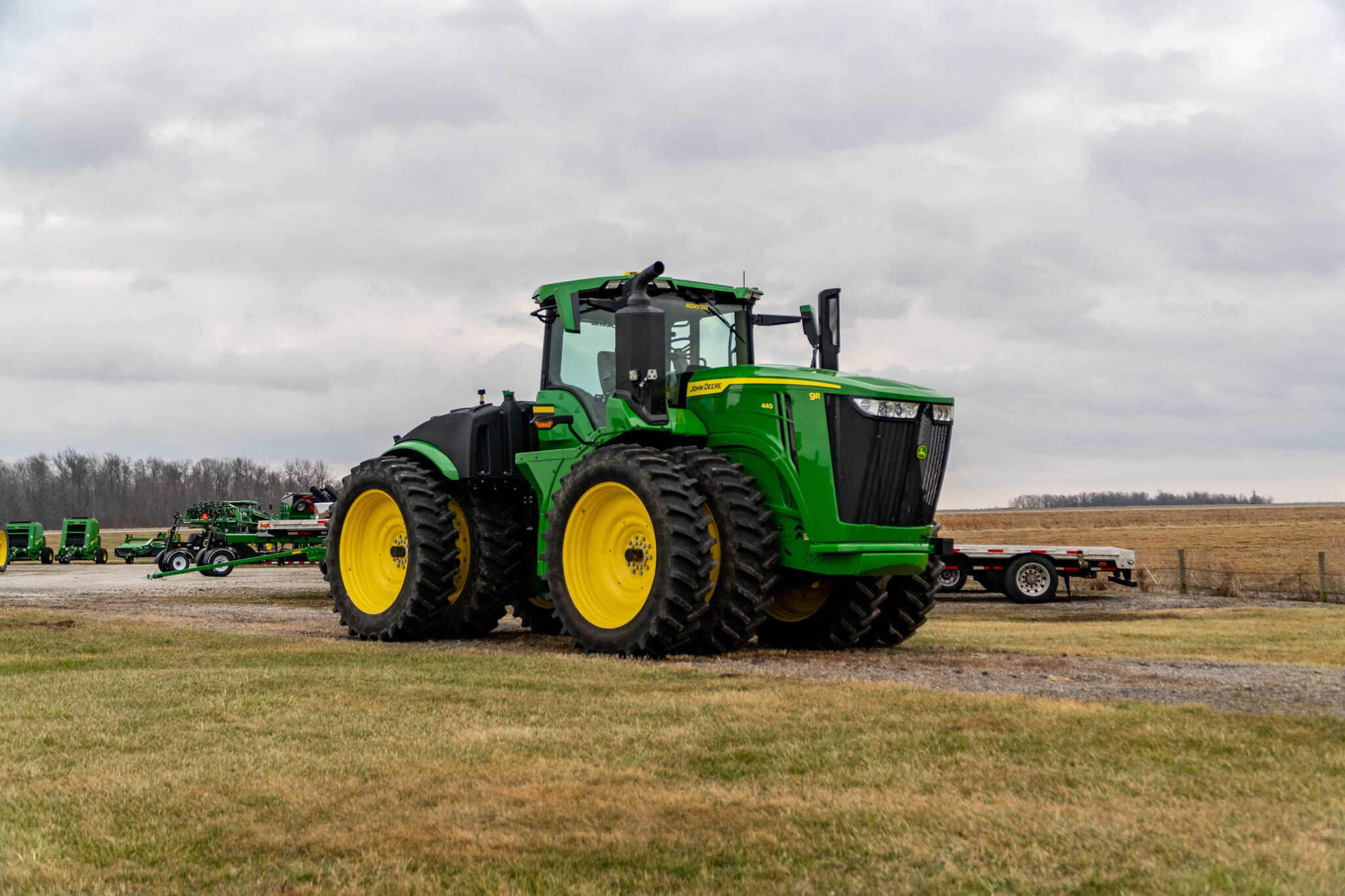 Used 2024 John Deere 9R 440 Articulated 4WD Tractors at Koenig Equipment in Greensburg, IN - PhotoXL6
