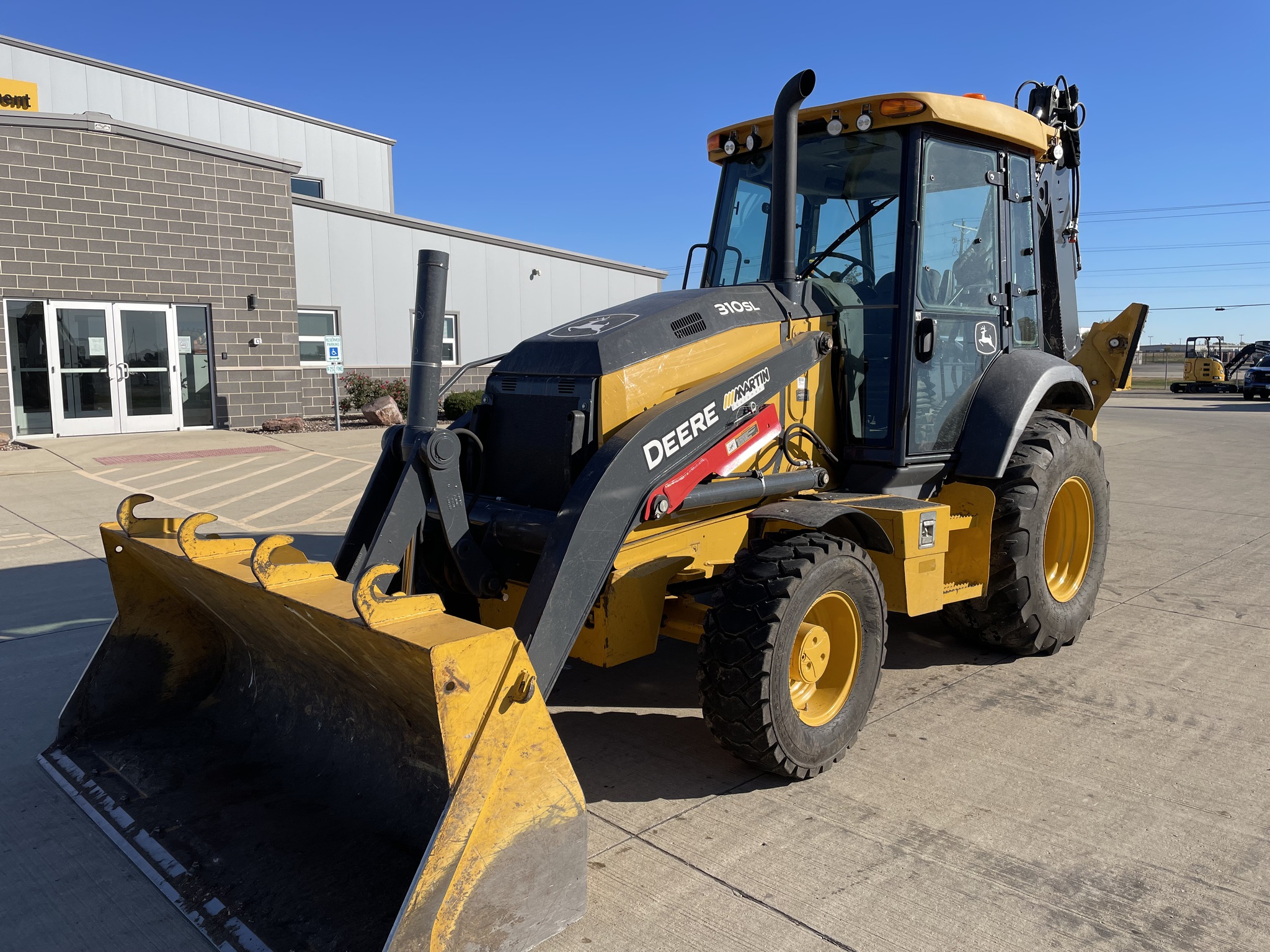 2023 John Deere 310SL Image 3