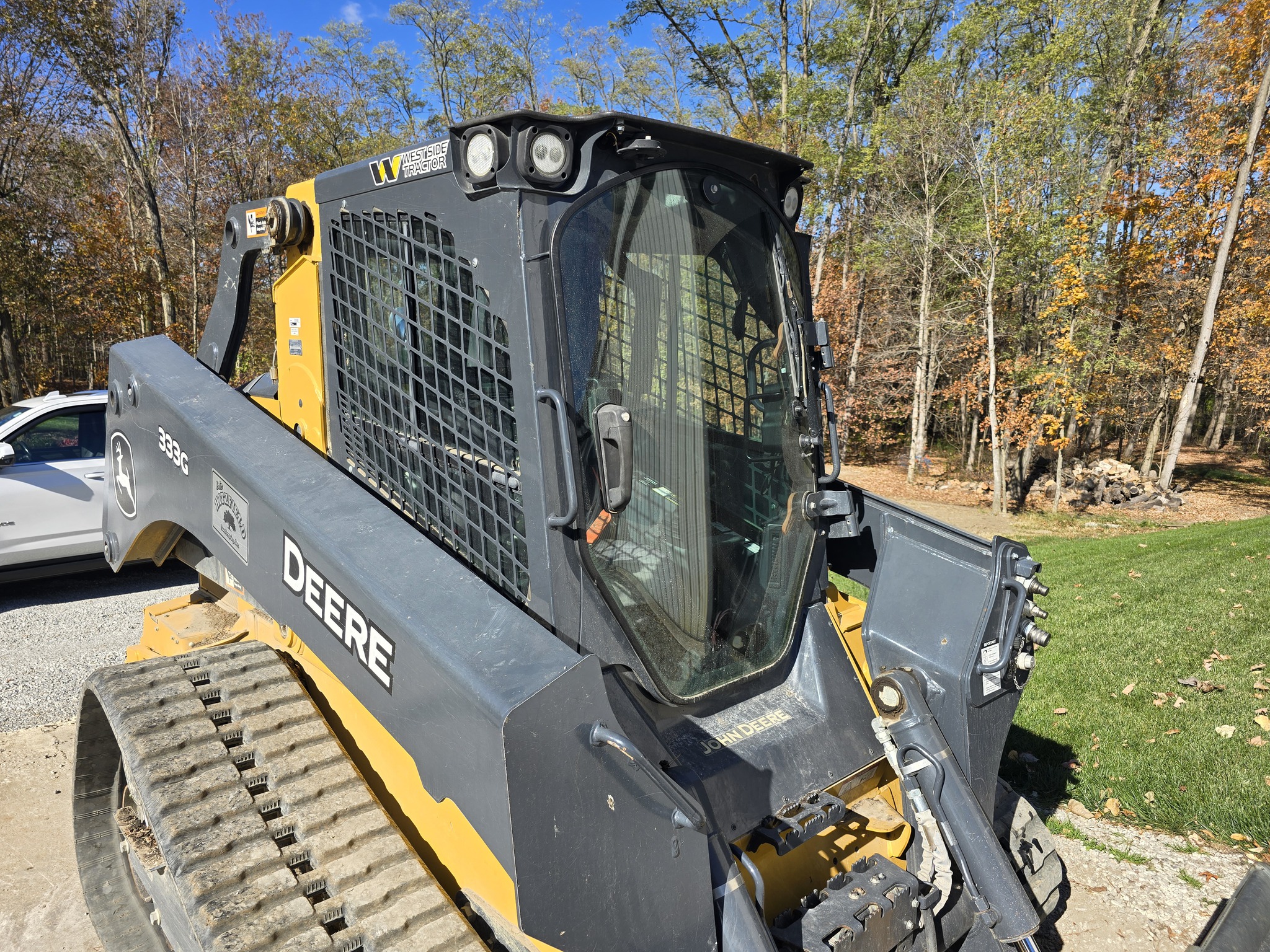 2021 John Deere 333G Image 8