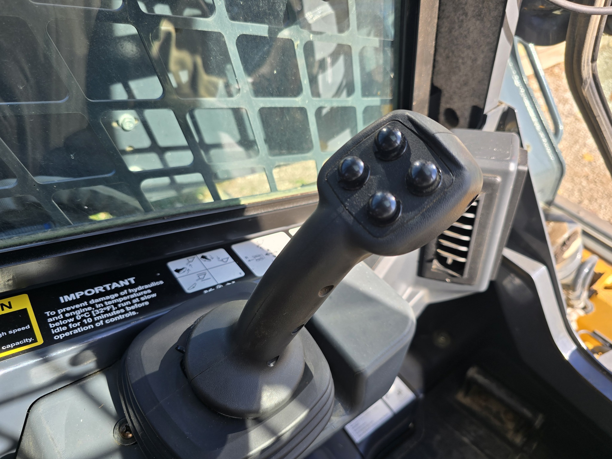 2021 John Deere 333G Image 20