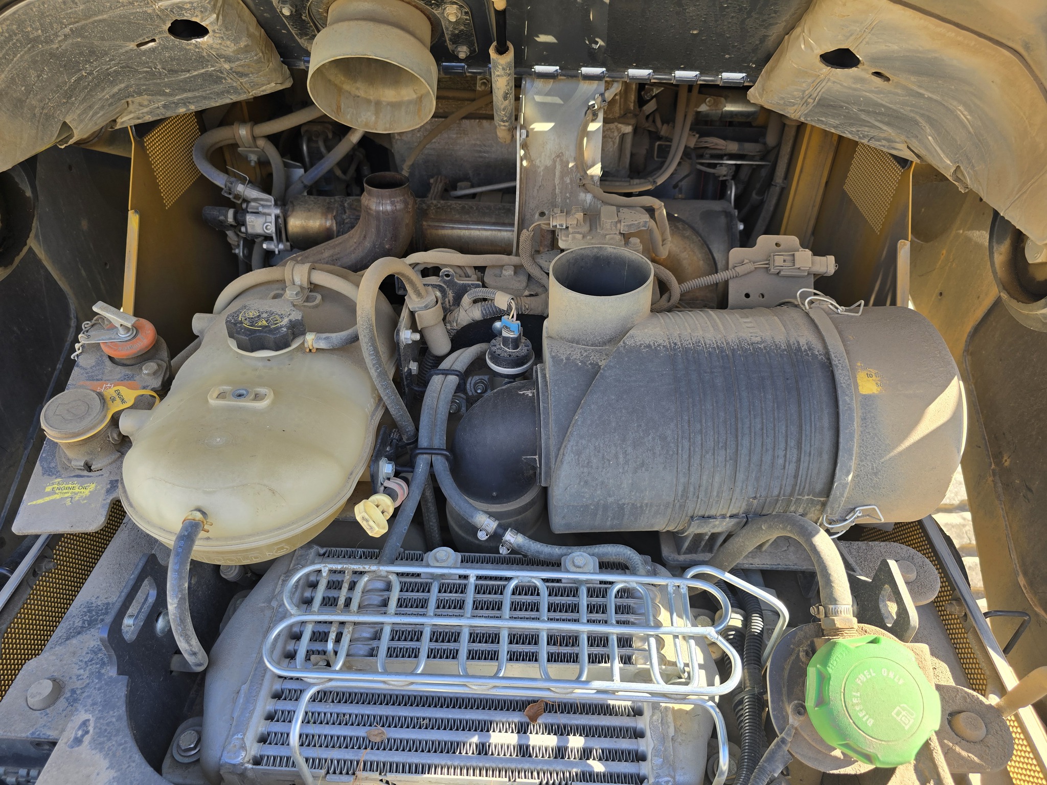 2021 John Deere 333G Image 25